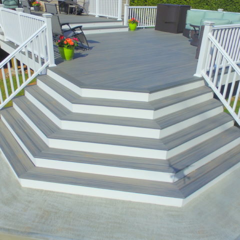 TREX DECK